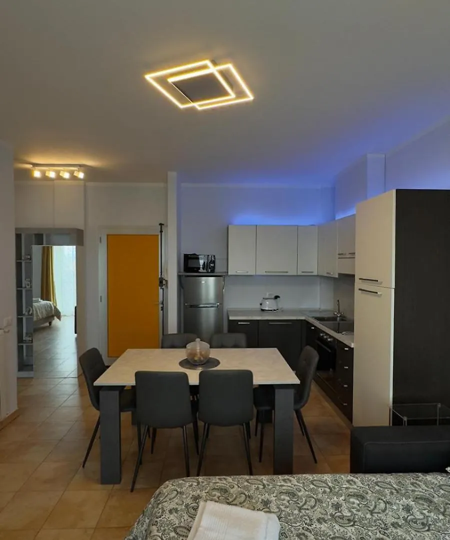 Apartment Appartamento La Pineta Viareggio Italy